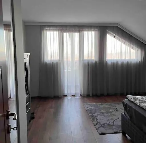 двуспален в к-с пирин палас *