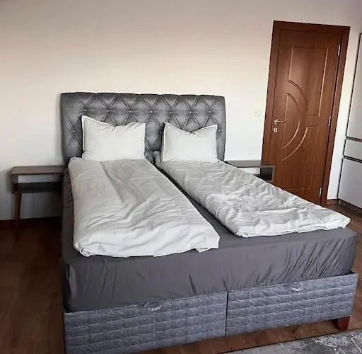 двуспален в к-с пирин палас Apartman